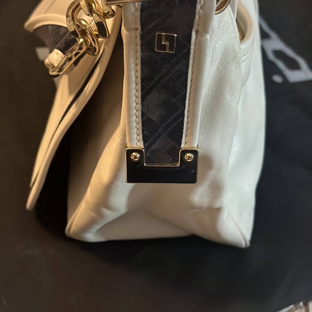 L.A.M.B Leather Messenger Shoulder Bag - Picture 5 of 15